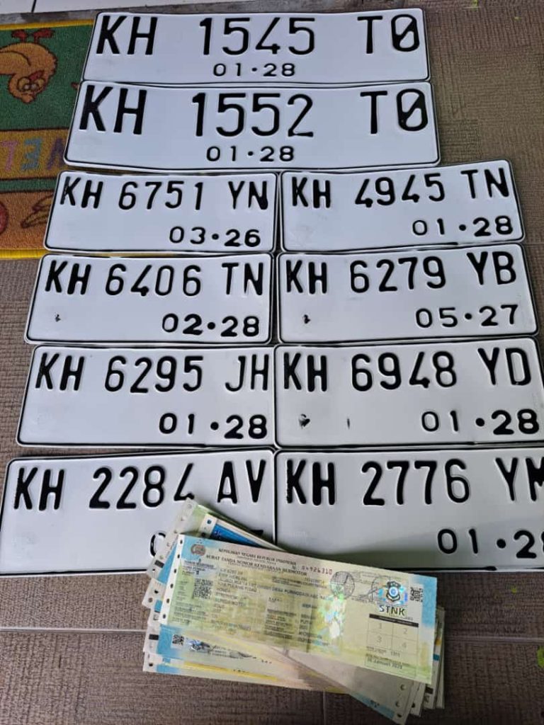 a9a1647d-487f-460a-9d8a-d4c0c2e90ef8